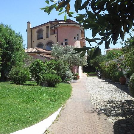 Locanda Tipica Sa Corte Ольєна Екстер'єр фото